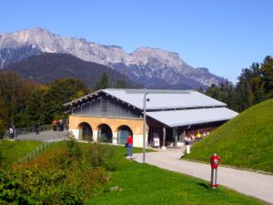 Muzeum Dokumentace, Bohrmanova pracovna a podzemní kryty. 